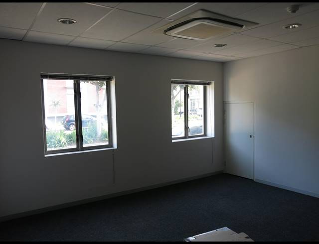 712M² OFFICE TO LET IN CENTURY CITY